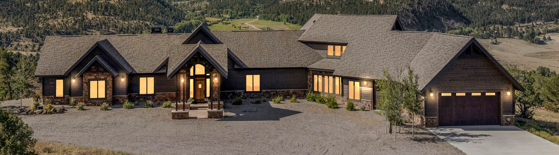 Custom Mountain Estate- UCT