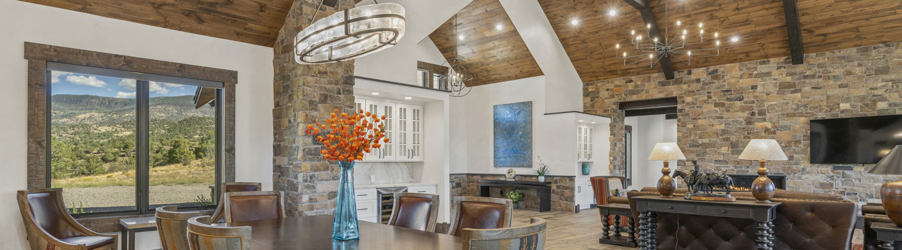 Custom Mountain Estate- UCT